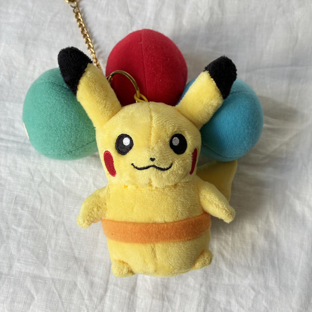 Pokemon Pikachu With Balloon Plush Keychain Japan